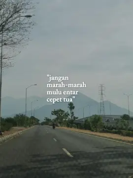 Sabar sabaro momong akuuuuu