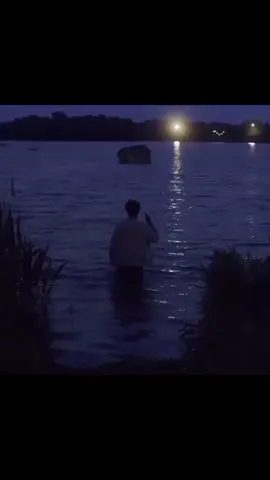 Meski ku bukan yg pertama #indøgrp #fløshgrp #cøves #cassandra #cintaterbaik #vibes #sadvibes #edit #foryou #fyp 