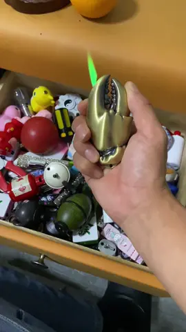 #foryoupage #piglighter #giftideas #gift #hellokitty #coollighter #tiktokmademebuyit #cute #kidtoys #cutelighters #lighter #pocketlighter #viral #pikazee 