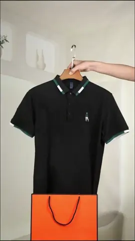 Kaos polo pria korea cantik banget dan harganya menarik banget, buruan beli sekarang #Polo #Kaospolopria #Outfit Cowok Berwarna #kaos #Polo Blqck Outfit 