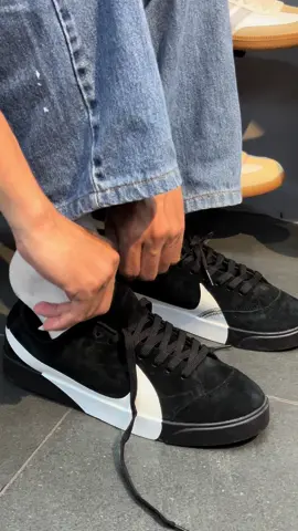 Blazer jambo Panda🐼🖤#gsneakers #tiktokviral #nikeblazerlow #gsneakers 