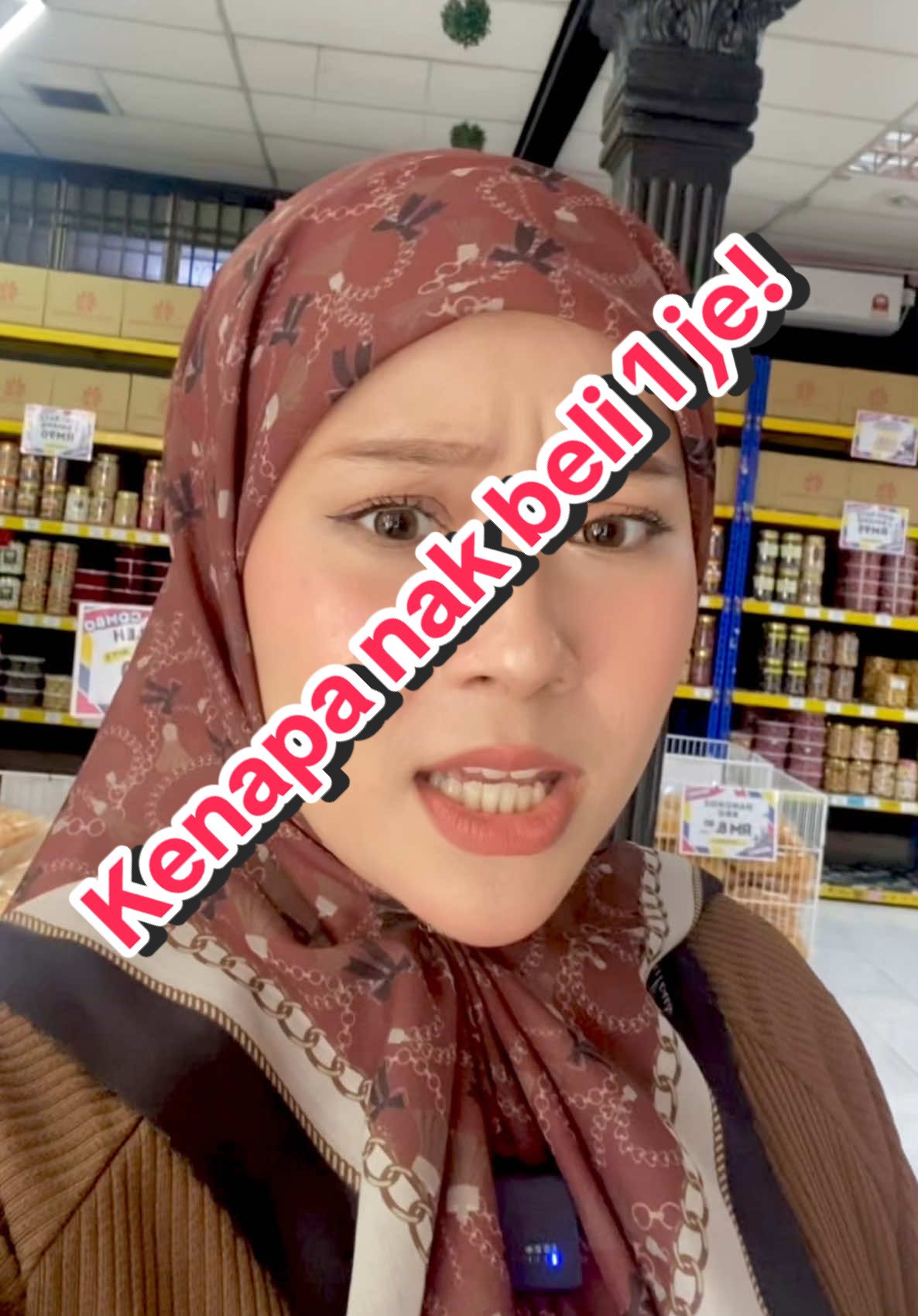 Kenapa nak beli 1?? Mana cukup! 🫨 #sallehfood #food #kerepek #kerepeksallehfood #jofliampizzaorder 