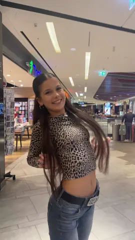 🤎💃🪩 #dance #fyp #dancer #embraceit #viraltiktok #foryoupage #mamacitasrepost #ndotz #dc #bielefeld #loom #foryouu 