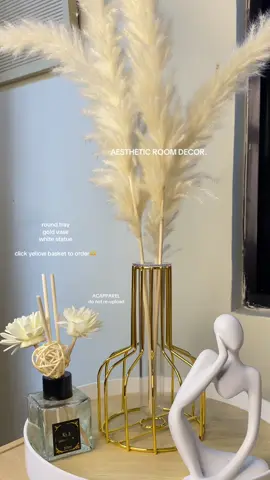 ang shalaaaa tignan ᥫ᭡.aesthetic room decor. ᡣ𐭩ྀིྀི₊ ⊹ #roomdecor #goldvase #nordicroundtray #statuethinker #aestheticvibes 