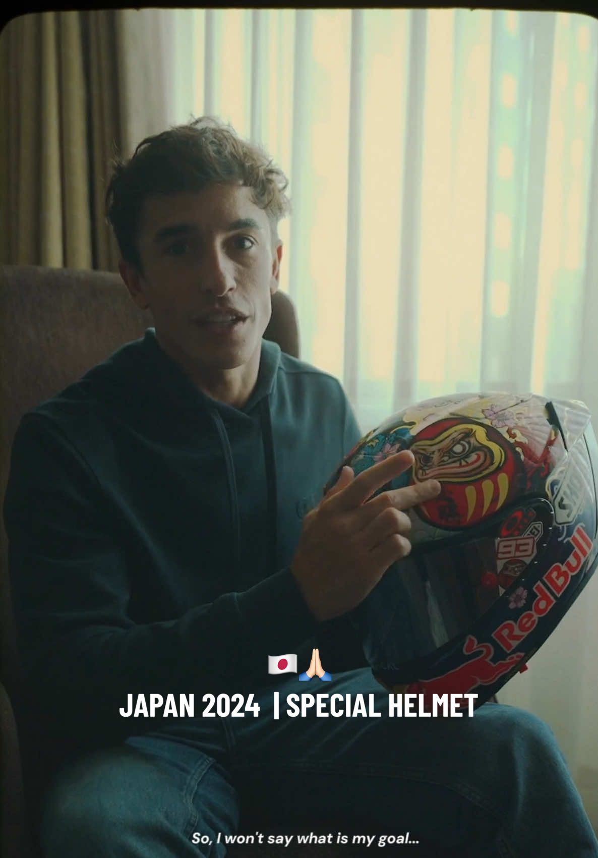 Uno de mis cascos favoritos! 👌 日本 🇯🇵 Un pequeño homenaje al país y su cultura, con muchos detalles.  Espero que os guste! Vamoosss! 💪 ありがとう 🙏 ___ One of my favorite helmets! 🙏🏻 Japan 日本... A small tribute to the country and its culture, with a lucky cat, a Daruma and full of details.  I hope you like it as well! Let's keep pushing! 💪 ありがとう 🙏 #JapaneseGP