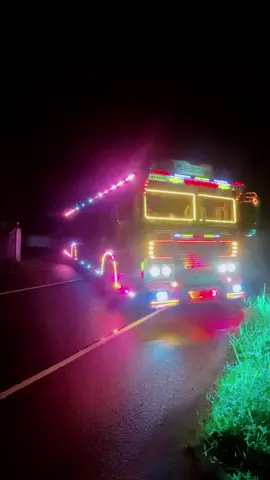 කොහොමද කොල්ලගේ හැඩ දැන් 😊 #fyp #foryou #foryoupage #viral #trending #shorts #modified #modification #bus #leyland #captaindragon #captaindragonexpress #busdj #shortfeed 