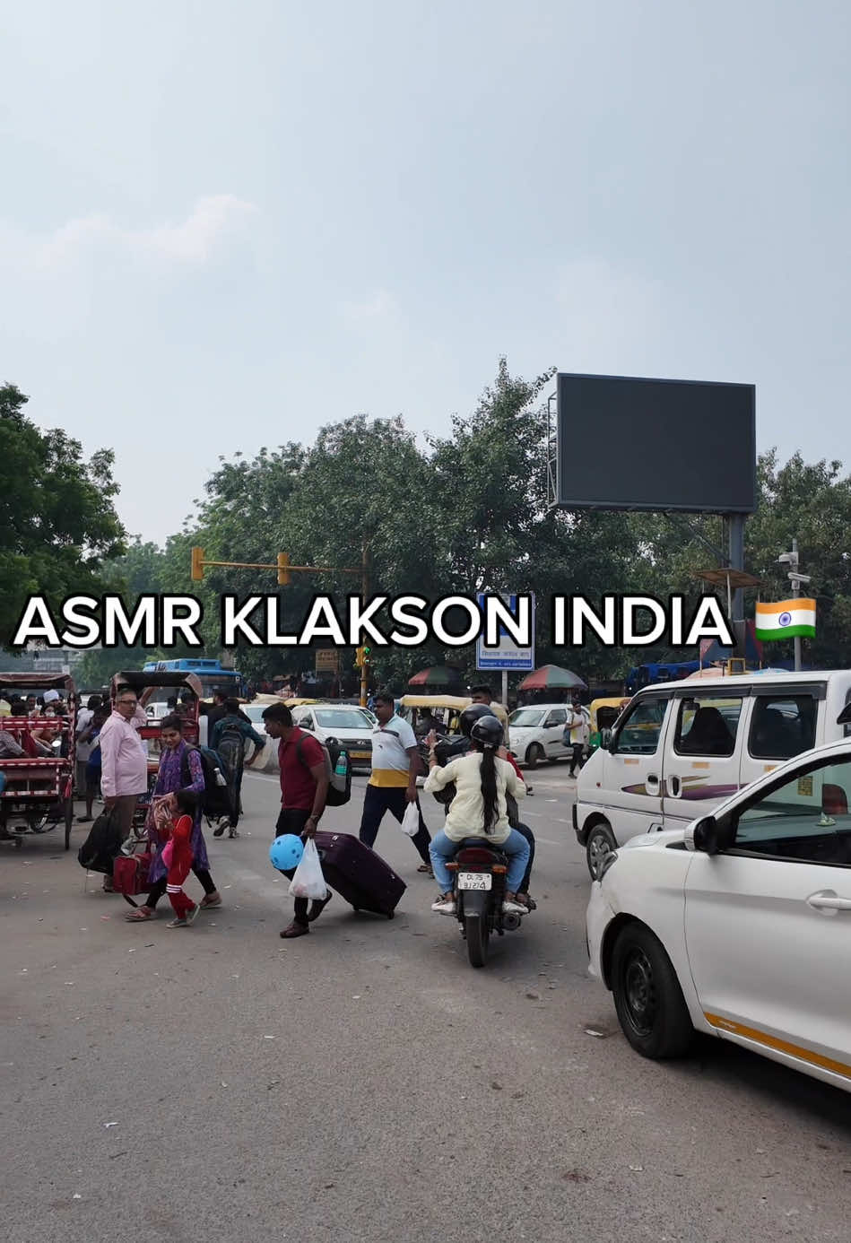 Yaah mau gimana ya bilang nya 😅 #viral_video #klakson #indiatiktok #indiatravel #viralindia 