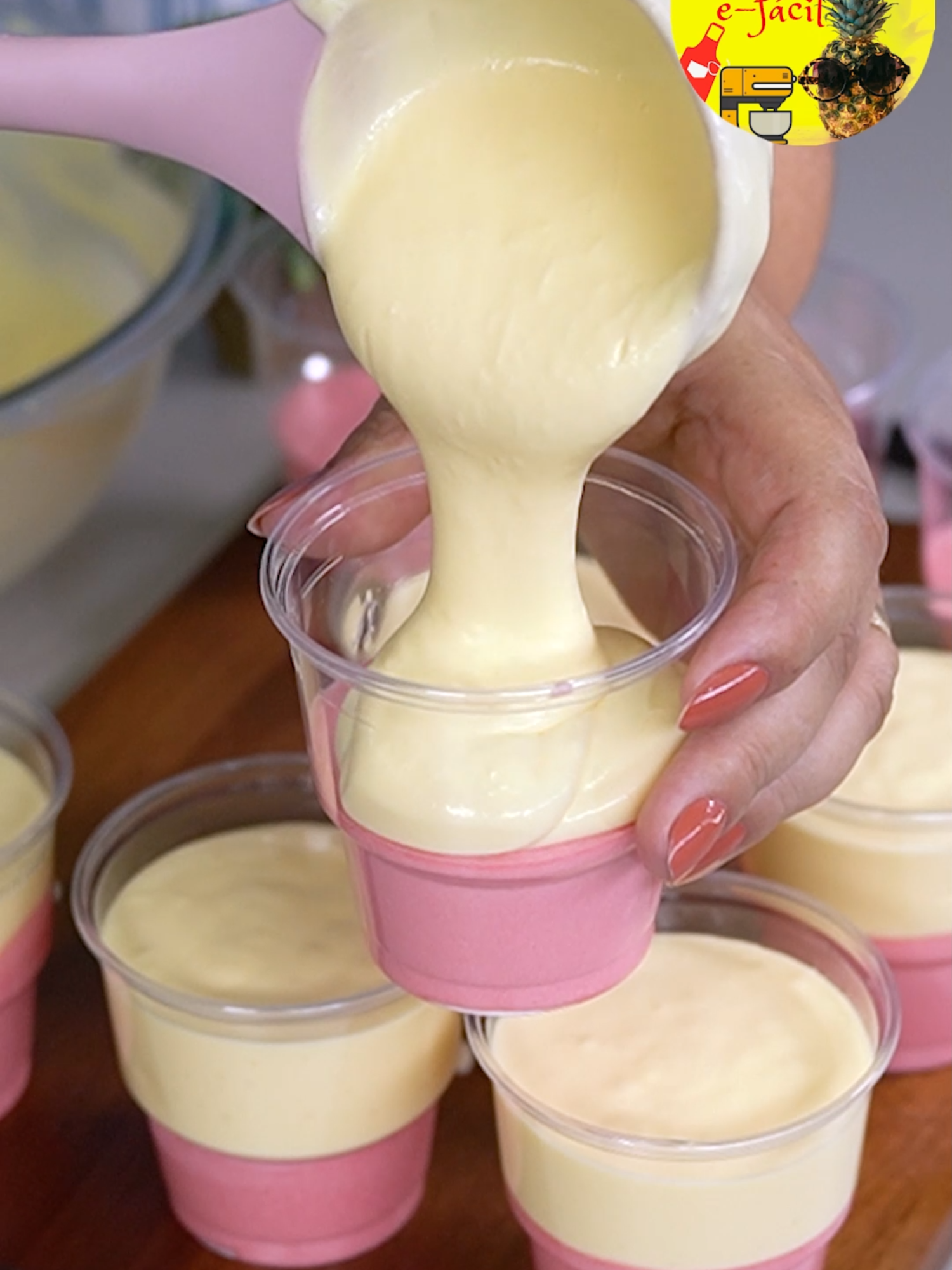 Faça essa sobremesa deliciosa com apenas dois ingredientes e surpreenda a todos! #receita #receitas #receitasimples #receitafacil #receitasfaceis #receitaefacil