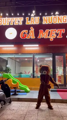 Đến với Anlasuge để chụp ảnh cùng Gấu Nâu nhé