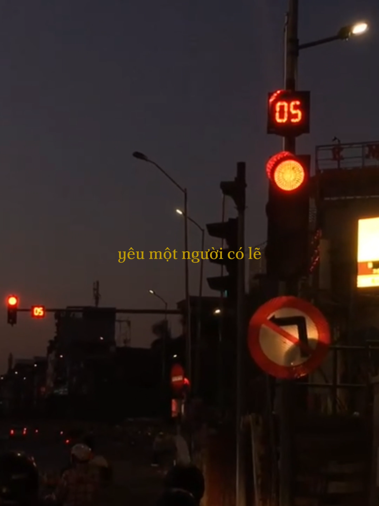 người cố chấp luôn là anh... #fyp #hqhuy #louhoang #miule #nhachaymoingay #tamtrang