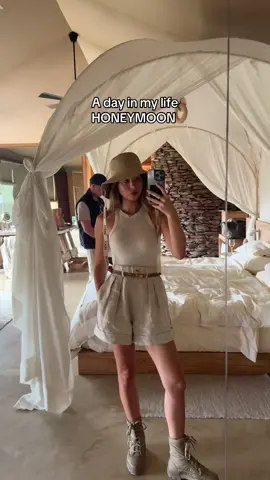 A day in my life on my honeymoon 🍯🌙 #safari #dayinmylife #honeymoon #singita #mararivercrossing 