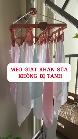 Lần đầu tiên giặt khăn cùng với quần áo nó tanh muốn xiểu luôn dị đó, may biết đc mẹo này thấy ok nè #kinhnghiemmebim #haidine #emberong🐉 #embe #khansuachobe 