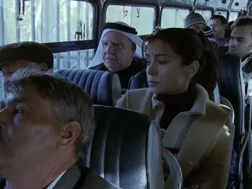 والحلى ع الطرقات 😢 #كاريس_بشار #مكسيم_خليل #لعنة_الطين 