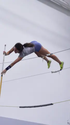 First week back at 5 lefts is going well! #polevault #risepolevault #risehigher #polevaulting