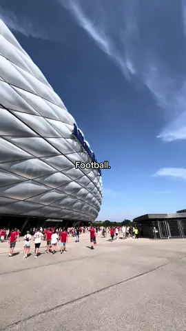 ❤️🤍 #fyp #foryou #fcbayern #thisisfcbayern #packmas #thisisfcbayern #miasanmia #viral #fürimmerfcb #football #münchen #bayern 