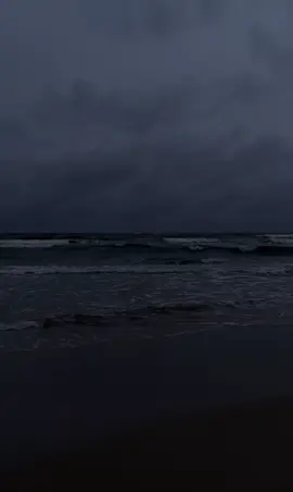 Someday it will be better.    #dark #sea #beach #storm #rain #deppresiøn 
