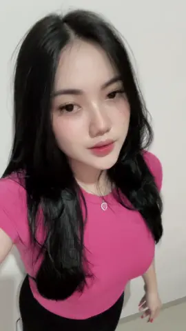 Relaaa adek banggg🤣