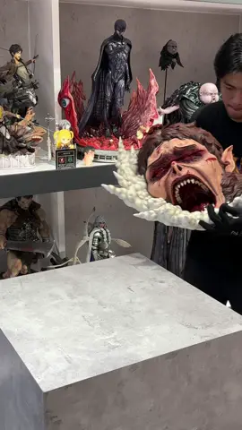 Levi & Zeke 😤 #levi #ackerman #leviackerman #zeke #titan #anime #shingekinokyojin #aot #snk #AttackOnTitan #nztoys 