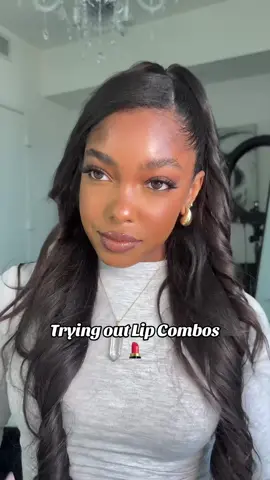 Which one was your favorite ?!?! #lipcombo @maccosmetics 