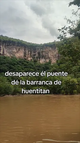 puente dé tubos en la barranca de huentitan #barrancadehuentitan #cascada #naturaleza #corredorbiologico #puentedetubos #puentearcediano #foryoupage #foryou #fypシ #fyp #surrender #tiktoknews #viraltiktok #video #videoviral #tendencia #riosantiago 