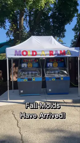 Can you smell this post? ? Trick or treat yourself to some frightfully fun Mold-A-Ramas around the zoo! #moldarama #moldaramamachine
