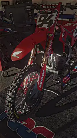 🫀Honda ＣＲＦ🖤 #qafaz_🛠✌️🖤 #foryou #fyp #honda #crf #qafaz #قەفاز #قەفاز_و_ھەموو_دونیا✌ #imvaro✅ #rasty_lak 