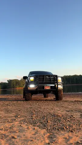 just fw these clips ig #grappaholics #37s #leanin @SouthernRaisedDecals @GRAPPAHOLICS 