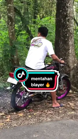 nih..... yang minta mentahan ny #izinpost🙏 @riyanbebek22 #modifikasistyle #blayerrxking #storyrxking #rxkingindonesiarxking🖐🖐🖐 #foryoupage #fyupage 