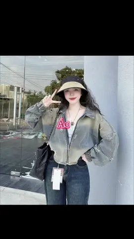 Áo khoác jean bụi fom crt siêu xinh không kén dáng nha #shopgaoxinh47 #áo #áokhoac #áo Khoac Crt Bò #áokhoacxinh #xuhuongtiktok #vairal #fyp #CapCut 
