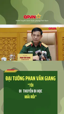 Đại tướng Phan Văn Giang chỉ đạo lực lượng Công binh triển khai phà phục vụ đi lại cho bà con khu vực cầu Phong Châu, trong điều kiện nước sông dâng cao, chảy siết chưa thể tiếp tục vận hành cầu phao. #daituongphanvangiang #Cầuphao #cầuphongchâu  #đạitướngphanvangiang #cầuphongchau #cầuphao ##