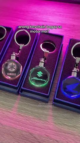 pandagdag pogi sa gabi 🫵🥵 #ledkeychain #keychain #motorkeychain #motorcycleaccessories #vario #keychains #tiktokshop #tiktokshop #porshashop #fyp 