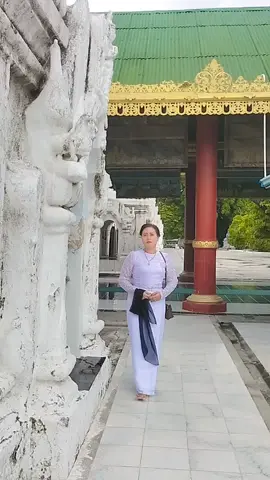 ကျနော်ကမန်းလေးသူပါဗျာ😍😍😍