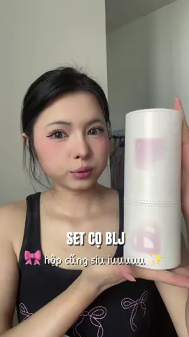 OnlyMie đã tìm được bộ cọ make up đúng gu của cô ấy 💗✨ #onlymie #vulaci #muataitiktok 