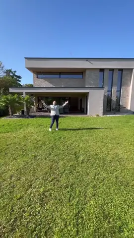 Luxury meets exclusive Design⭐️ #immobilien #realestate #realestateagent #luxury #luxuryhomes #luxuryhome #luxuryrealestate #villa #luxuryrealestateagent #switzerland #schweiz #swiss #switzerland🇨🇭 #immoleague #immoleagueverkauf 