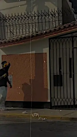 Otro año solo que novedad🥲 . . . . #fy #parati #lirycs #lirycsvideo #vtr_lirycs #leninjr #otranavidad #diciembreestaaqui 