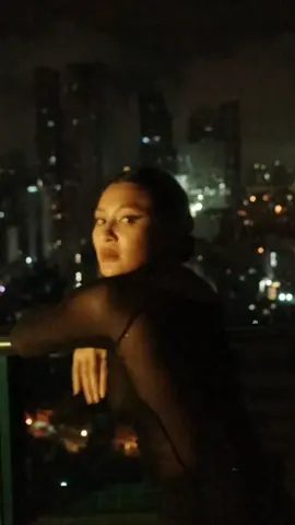 Captivating the night with @luxeorganix Secret Desire spritz #luxeorganixph #luxefragrancesnadine