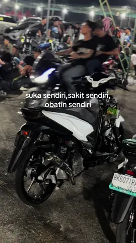 resiko mencintai seseorang sendirian😔#fypシ #xyzbca #varioledold #storyanakmotor #storyanakbengkel #sadvibes #storysad #storygalau 