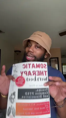 I found it sooo interesting learing about somatic therapy get this book today #MentalHealth #somatictherapy #healing #tiktokshop #fyppppppppppppppppppppppp #therapy 