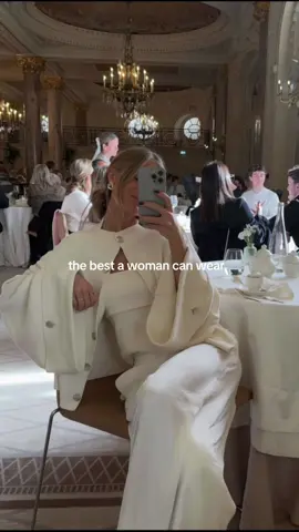 🤌🏻⚜️ #fyp #classy #styleinspo #outfit #girls #woman #elegant #ralphlauren #aesthetic #elegance 