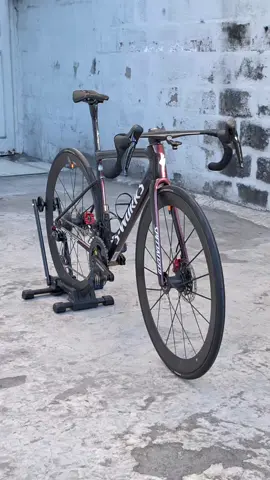 bore up by @bikerepublicmdn  #cinematic #roadbike #sworks #carbon #budget #sultan #masukberanda #fyp 