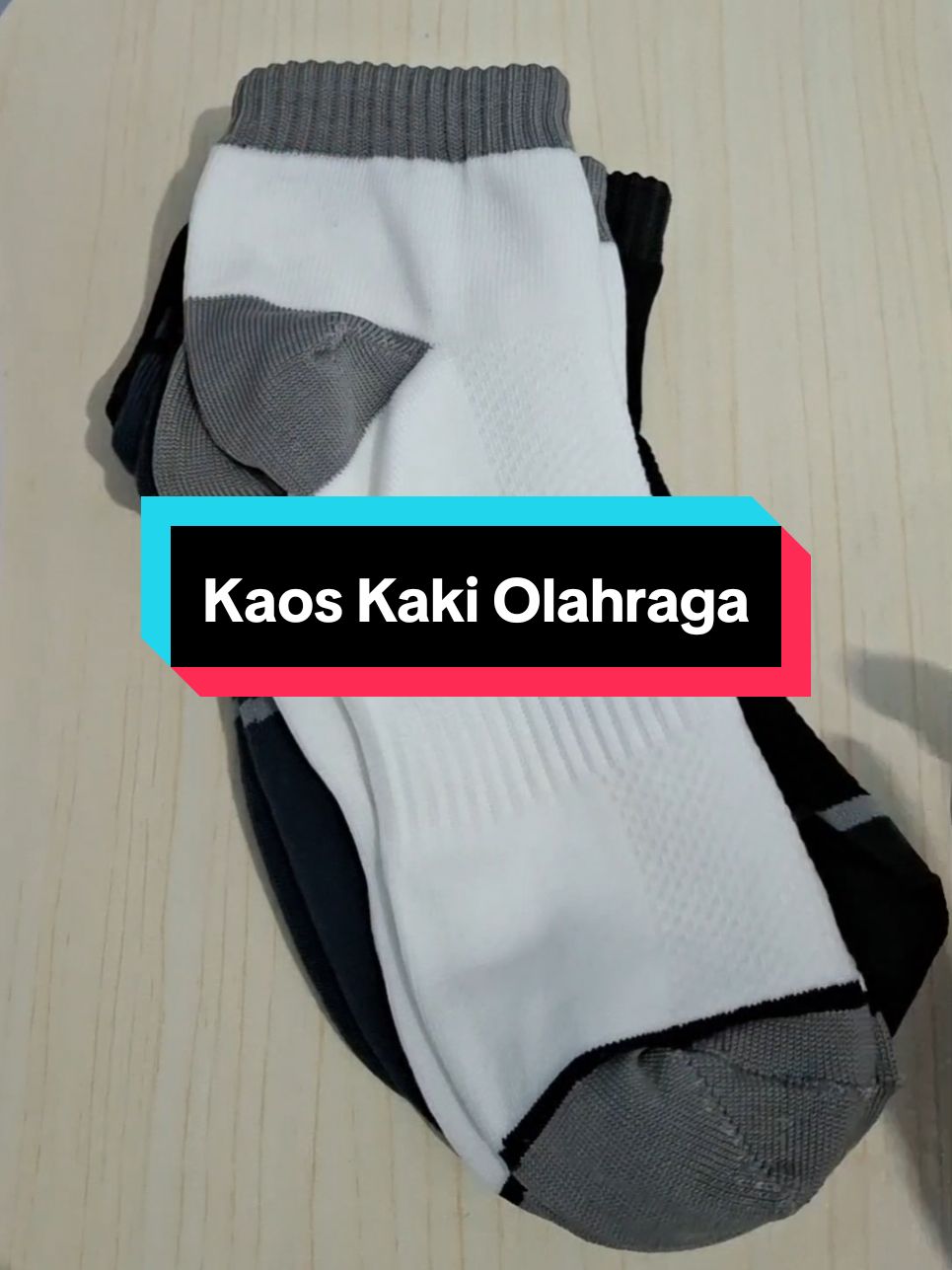 Kaos kaki olahraga 910 nineten #kaoskakiolahraga #kaoskakirunning #910nineten #promoguncang1010 