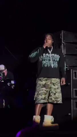 THIS SONG WILL ALWAYS BE LEGENDARY 🔥🌵 #dontoliver #dontolivermusic #cantsay #travisscott #hardstonepsycho #live #performance #magneticworldmusicfestival #festival 