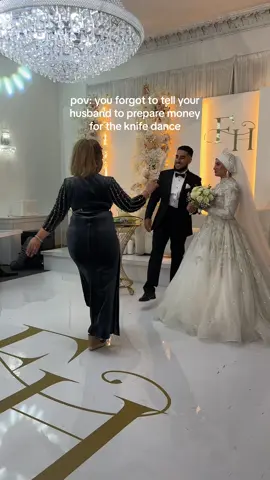 One of my FAV parts of afghan weddings so we had to include it in ours😂🤍🤍 