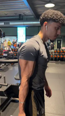 Why is the scar still there