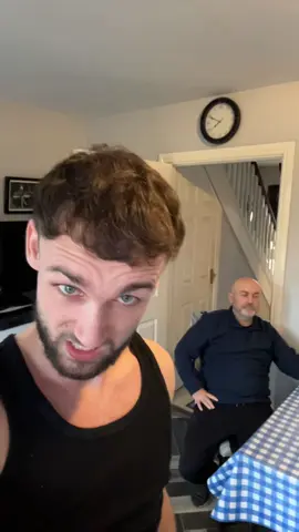 Pitbulk #comedy #comedian #funny #joke #family #fyp #oneliner 