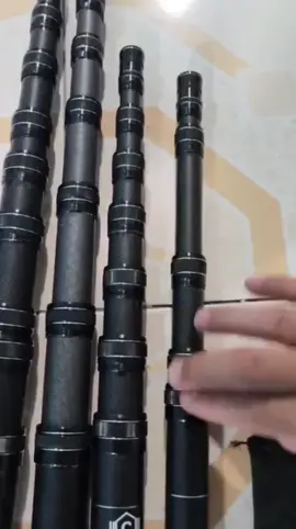 .Sào rút Carbon nhẹ, dày , chắc chắn . rất tiện lợi để quý khách sử dụng dược nhiều mục đích khác nhau . với các size 3m 4m 5m 6m 7m và lẻ phụ kiện từng món để quý khách lựa chọn mua cùng cây sào đúng với nhu cầu sử dung #xuhuongtiktok #saorutcarbon  #saoruttreolong #saoruthaiqua #saorutcuacanhcay