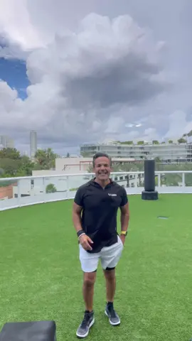 No le hagan caso a sus amigas#camaras #colombiana #espozo#Esposa#gpe #venezolanosenusa🇻🇪🇺🇸 #borisperaza #Borisperaza #escuchaestavaina #venezolanoenmiami #venezolanoennyc🇺🇸 #maracay #amante #novia #celos #policia#venezolanotiktok #miamitiktok 