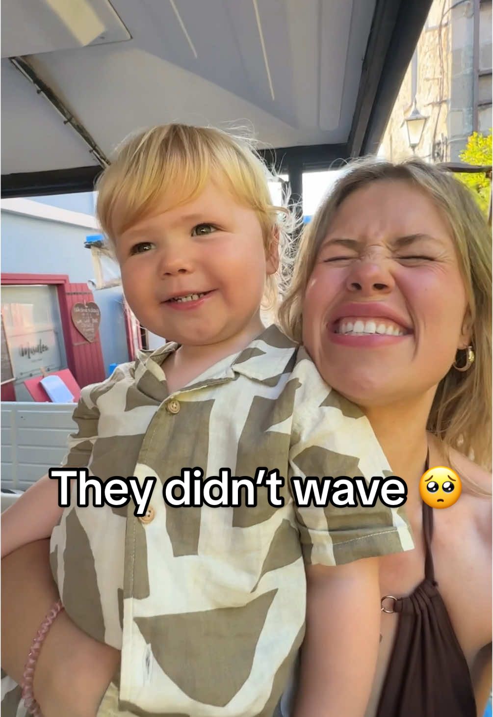 He was so upset that they didn’t wave 🥺