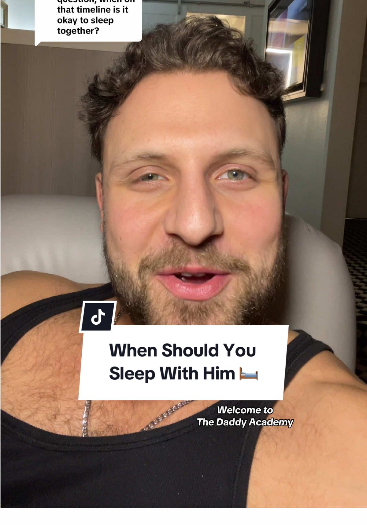 Replying to @Molly Franklin | Bartender When you feel comfortable to do so! ☝🏼 #datingadvice 