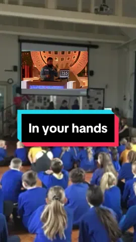 Bet Anton is buzzing @Love Island  #LoveIsland #loveislandmemes #loveislanduk #britishmemes #ukmemes #memecut #celebritymemes #britishhumour #growingupbritish #craigdavid #inyourhands #schoolmemes #relatablememes  
